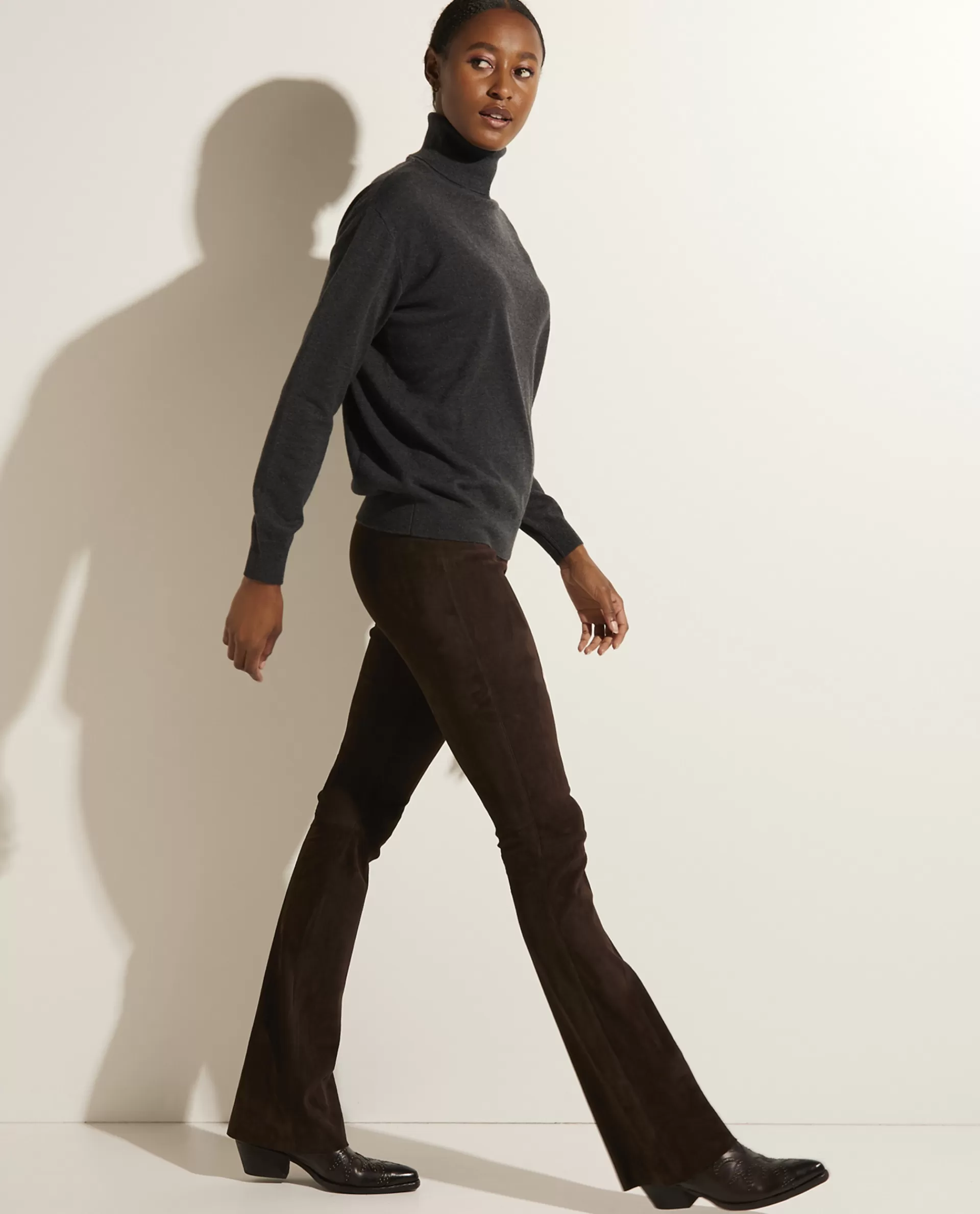 Shop Flared Broek In Stretch Suede Vrouwen Broeken