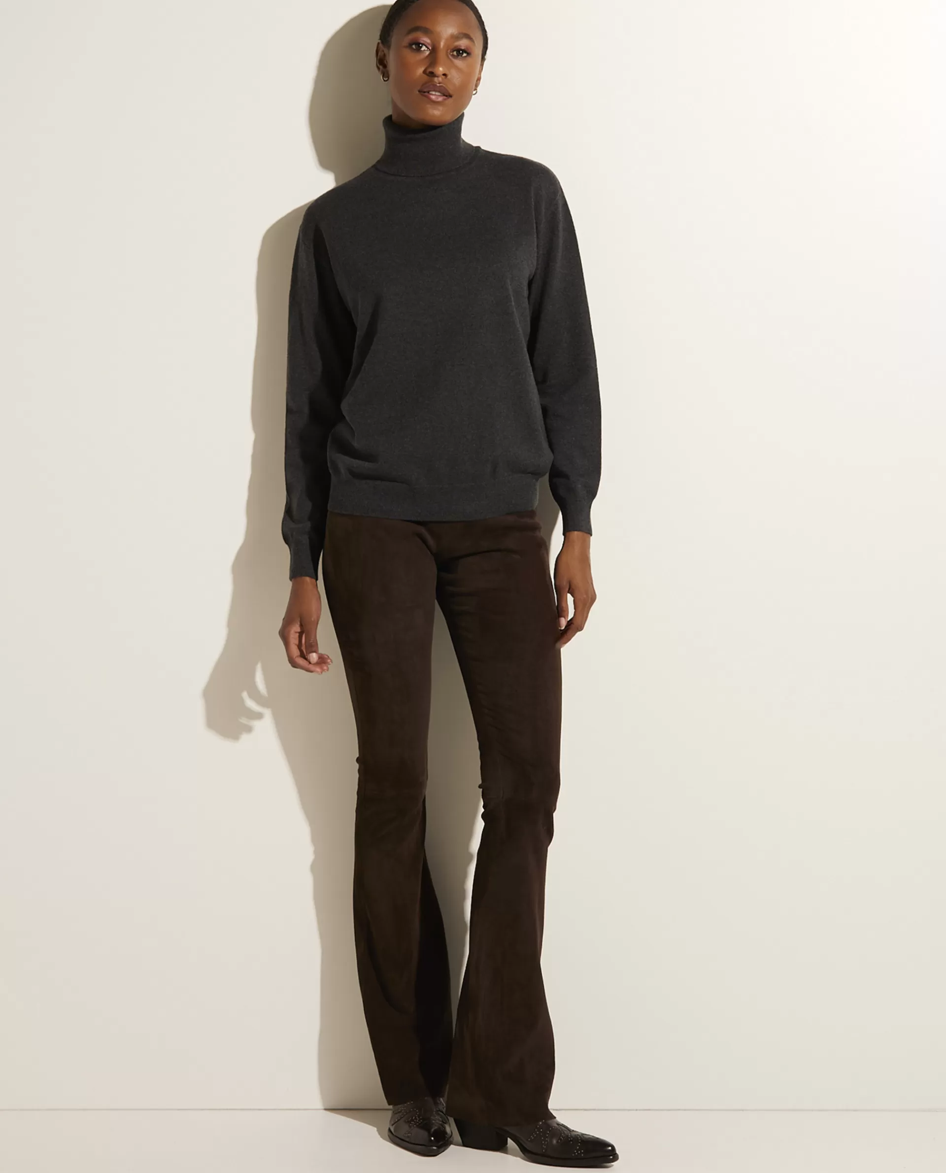 Shop Flared Broek In Stretch Suede Vrouwen Broeken