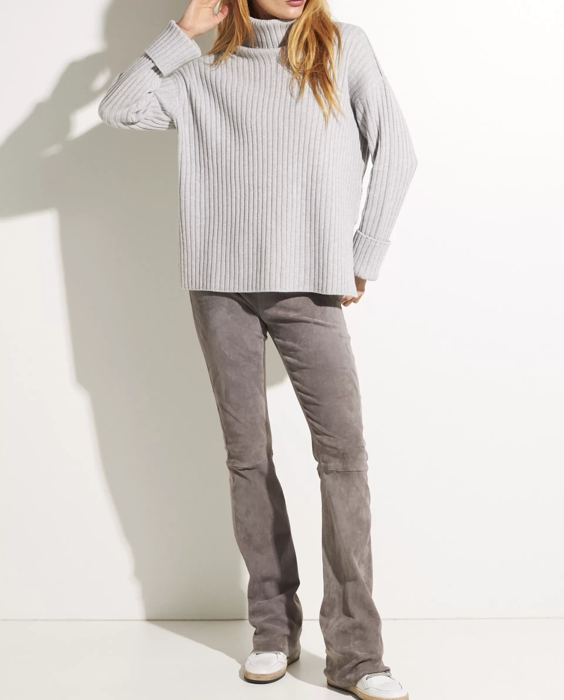Sale Flared Broek In Stretch Suede Vrouwen Broeken
