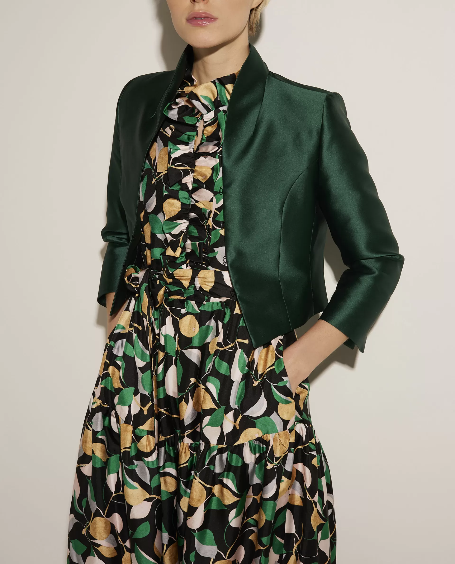 Best Korte Blazer Vrouwen Blazers