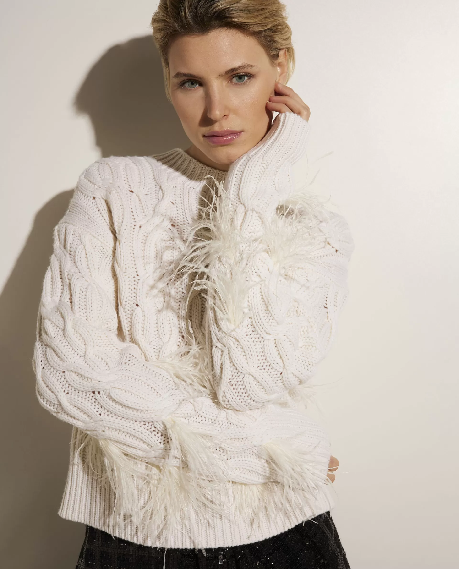Store Wollen Trui Met Veren Vrouwen Sweaters